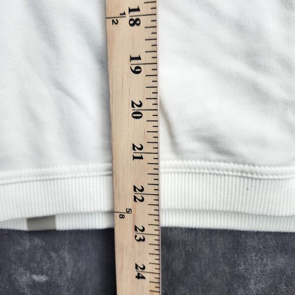 Bench Urbanwear Womens 3/4 sleeve loose fit White Sweater Top size Small - Picture 2 of 12